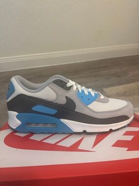 Nike Air Max 90 New Gray, Black & Blue Air Max Sneakers 12.5 men